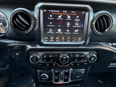 Used 2021 Jeep Wrangler Unlimited Sahara AWD/4WD image 7