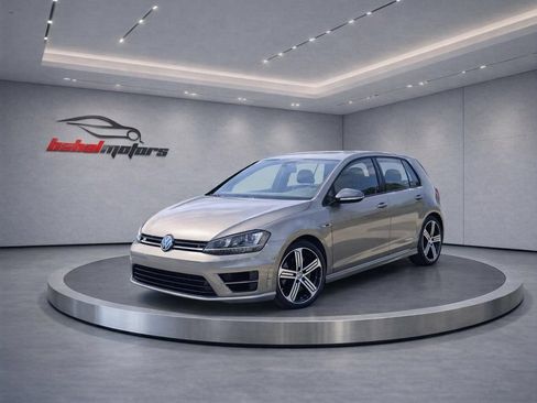 Used 2016 Volkswagen Golf 4-Door AWD/4WD image 3