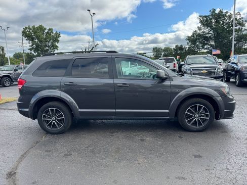 Used 2018 Dodge Journey SE w/ Popular Equipment Group FWD image 6