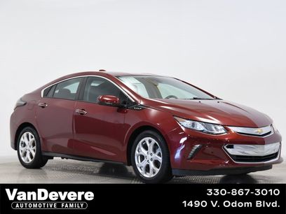 Used 2017 Chevrolet Volt Premier w/ Driver Confidence II Package