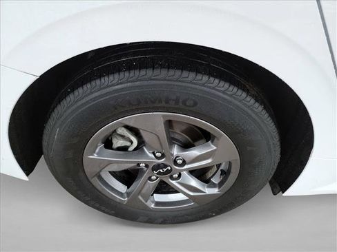 Used 2023 Kia K5 LXS FWD image 11