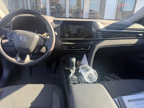 Certified 2025 Toyota Camry LE image 8