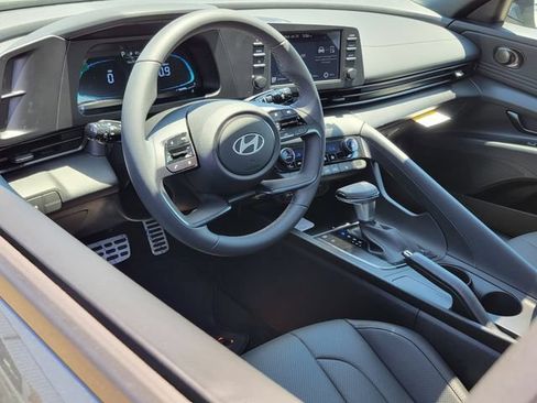 New 2026 Hyundai Elantra SEL Sport FWD image 5