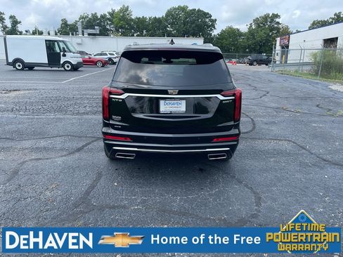 Used 2024 Cadillac XT6 Luxury w/ LPO, Floor Liner Package AWD/4WD image 5