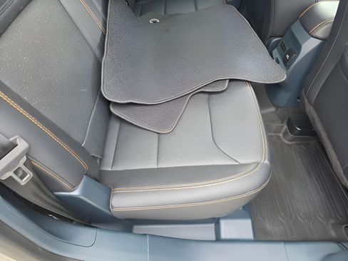 Certified 2025 Ford Maverick Tremor AWD/4WD image 30