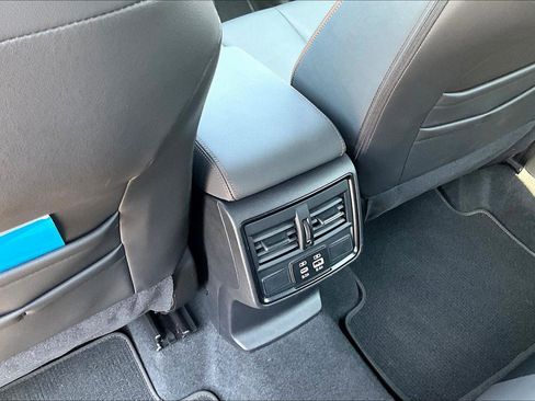 Used 2025 Subaru Forester Sport image 29