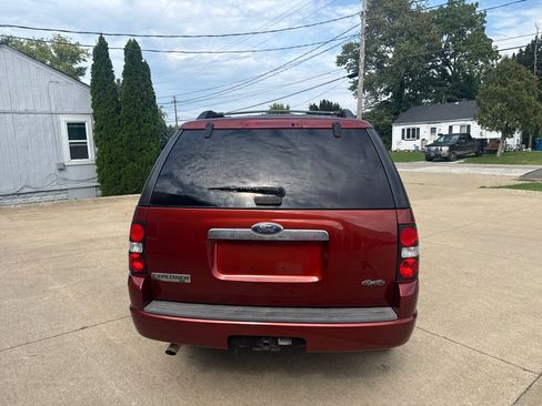 Used 2010 Ford Explorer XLT AWD/4WD image 7
