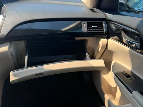 Used 2016 Honda Accord LX image 22