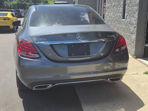 Used 2017 Mercedes-Benz C 300 4MATIC Sedan image 6