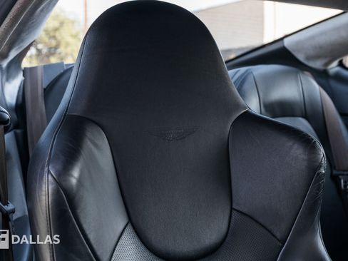 Used 2005 Aston Martin Vanquish S image 34