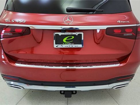 Used 2024 Mercedes-Benz GLS 450 4MATIC w/ AMG Line Exterior image 12