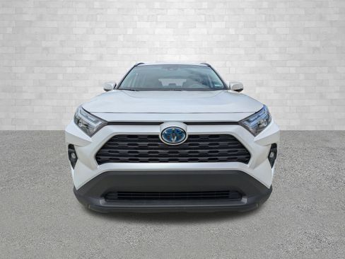 Used 2023 Toyota RAV4 XLE Premium AWD/4WD image 6