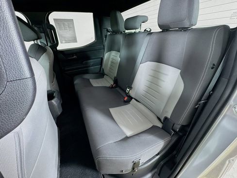 Used 2024 Toyota Tacoma TRD Off-Road image 18