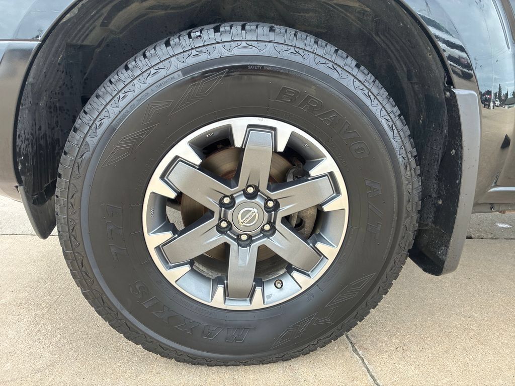 Used 2018 Nissan Frontier PRO-4X AWD/4WD image 27