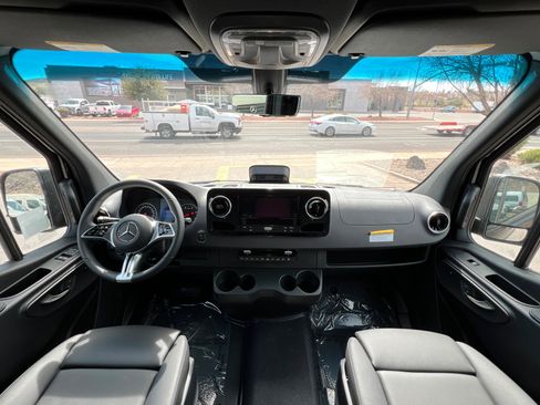 New 2026 Mercedes-Benz Sprinter 2500 image 9