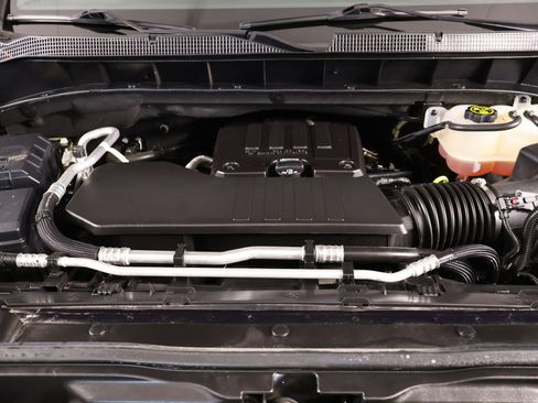 Used 2023 Chevrolet Silverado 1500 LT image 19