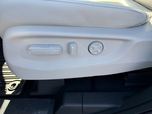 New 2026 Honda Odyssey EX-L image 25