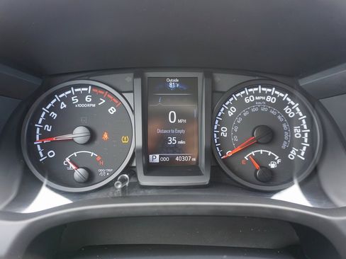 Certified 2023 Toyota Tacoma SR image 5