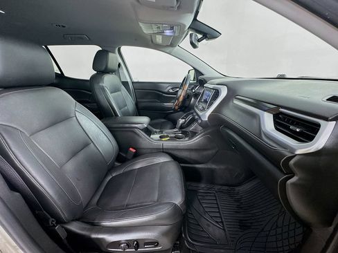 Used 2017 GMC Acadia SLT FWD image 36
