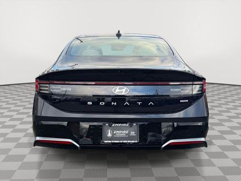 Certified 2025 Hyundai Sonata SEL image 5