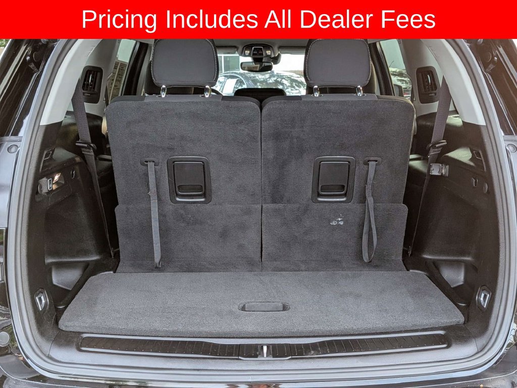 Used 2022 Jeep Grand Cherokee L Laredo w/ Luxury Tech Group I AWD/4WD image 13