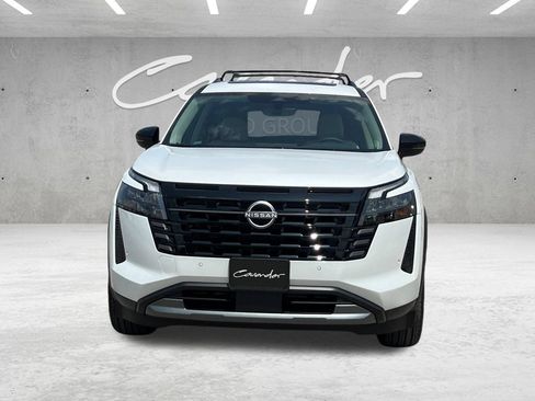 New 2026 Nissan Pathfinder SL w/ SL Premium Package FWD image 19