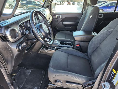 Used 2021 Jeep Gladiator Sport w/ Quick Order Package 24Q 80Th image 18