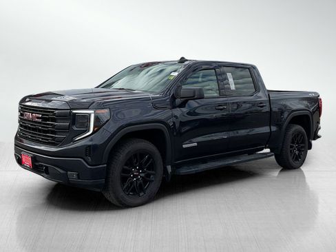Used 2024 GMC Sierra 1500 Elevation image 1