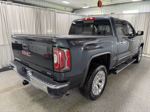 Used 2018 GMC Sierra 1500 SLT w/ SLT Premium Package AWD/4WD image 4