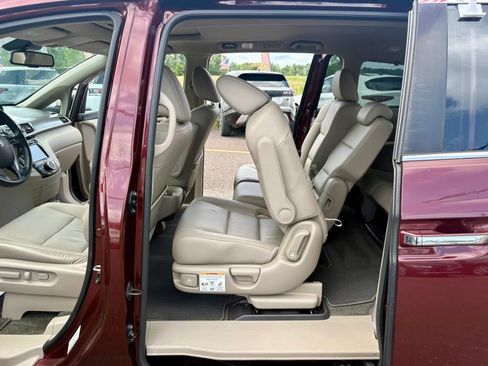 Used 2017 Honda Odyssey EX-L image 16