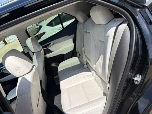 Used 2024 Buick Envision Avenir AWD/4WD image 5