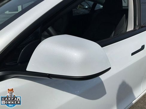 Used 2023 Tesla Model 3 Standard Range image 88