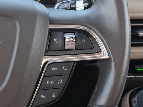 Certified 2021 Lincoln Nautilus Reserve AWD/4WD image 26