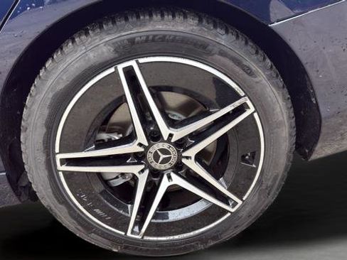 Used 2023 Mercedes-Benz C 300 Sedan image 33