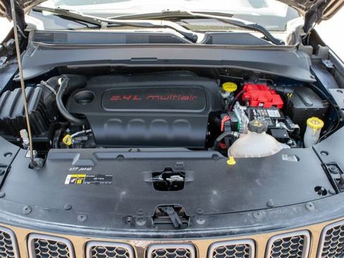 Used 2021 Jeep Compass Trailhawk AWD/4WD image 13