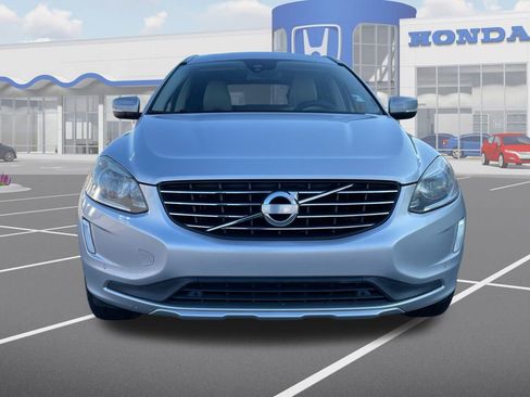 Used 2015 Volvo XC60 T6 Platinum image 3