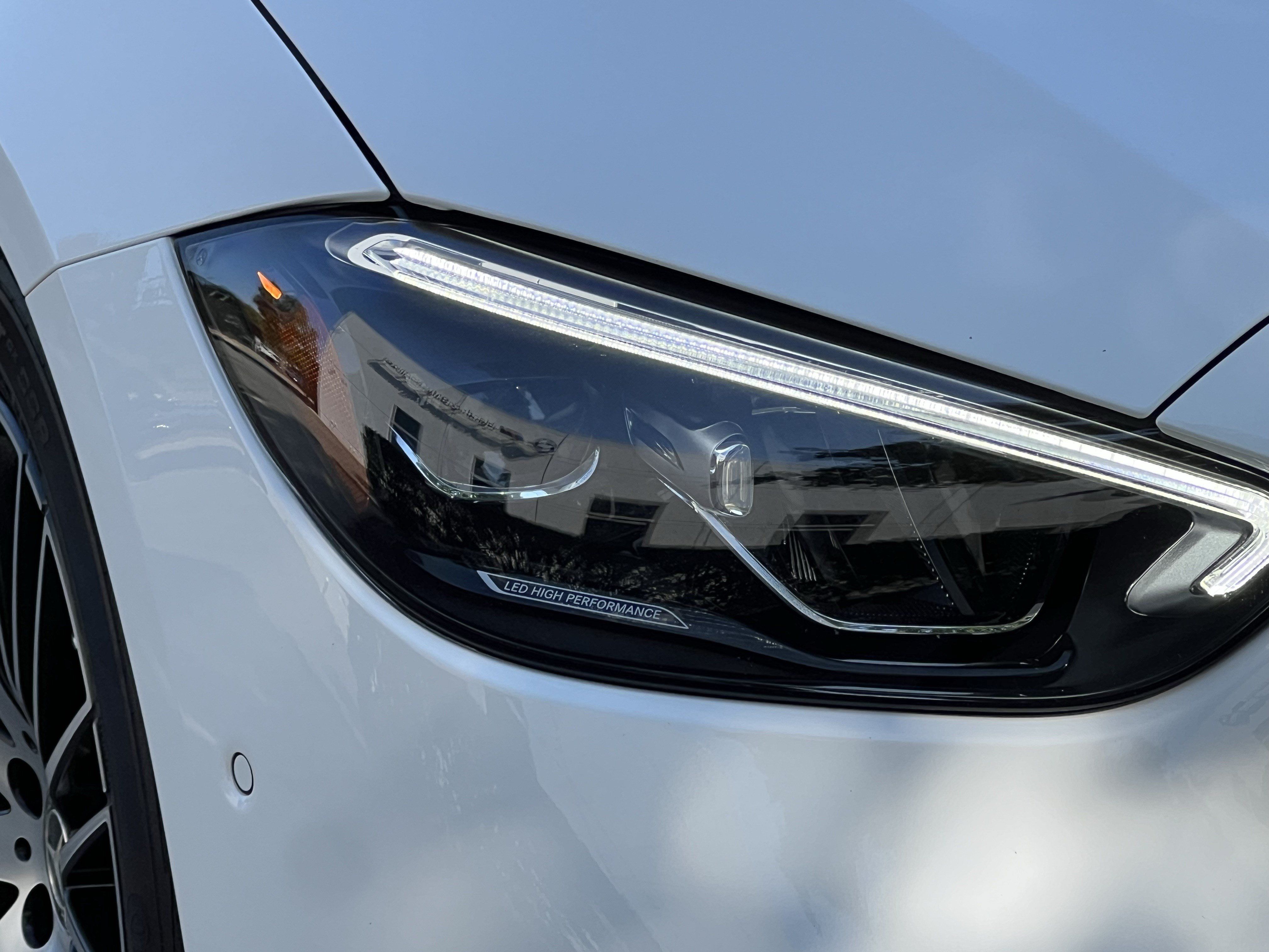 Used 2025 Mercedes-Benz C 300 Sedan image 11