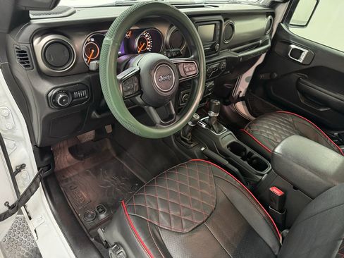 Used 2020 Jeep Wrangler Sport image 2