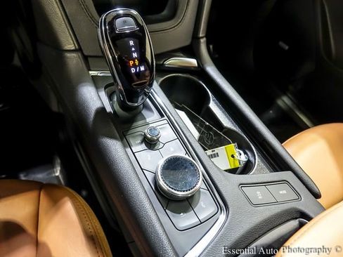 Certified 2023 Cadillac XT5 Premium Luxury FWD image 19