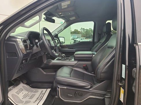 Used 2023 Ford F150 Lariat w/ Trailer Tow Package image 3