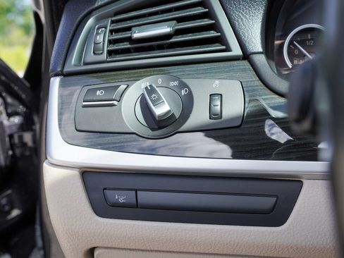 Used 2014 BMW 528i Sedan RWD image 14