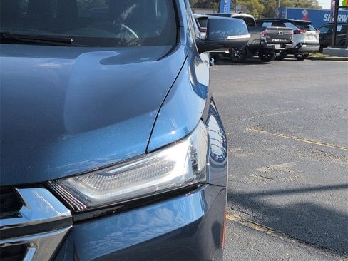 Certified 2023 Chevrolet Traverse LT w/ LPO, Floor Liner Package image 34