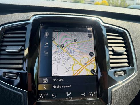 Used 2017 Volvo XC90 T6 Momentum w/ Vision Package AWD/4WD image 17