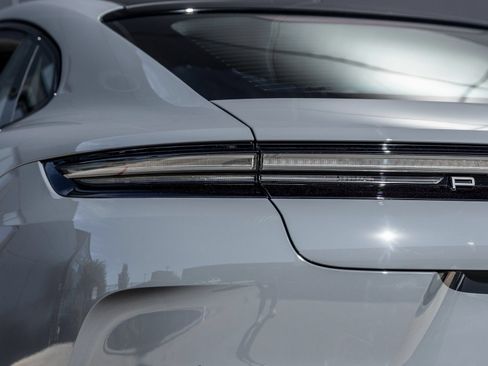 Certified 2026 Porsche Panamera GTS AWD/4WD image 14