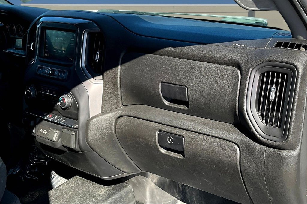 Used 2021 Chevrolet Silverado 2500 W/T w/ WT Convenience Package AWD/4WD image 28
