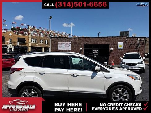 Used 2015 Ford Escape Titanium FWD image 6