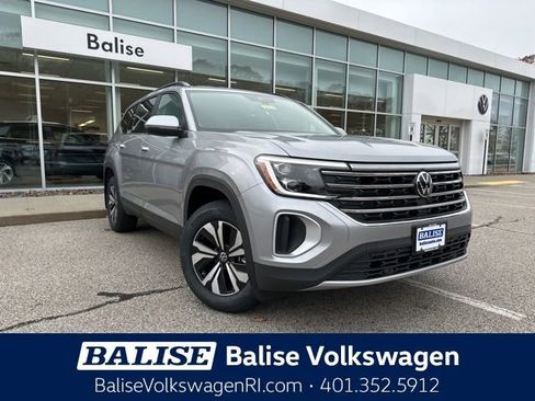 New 2026 Volkswagen Atlas SE image 1