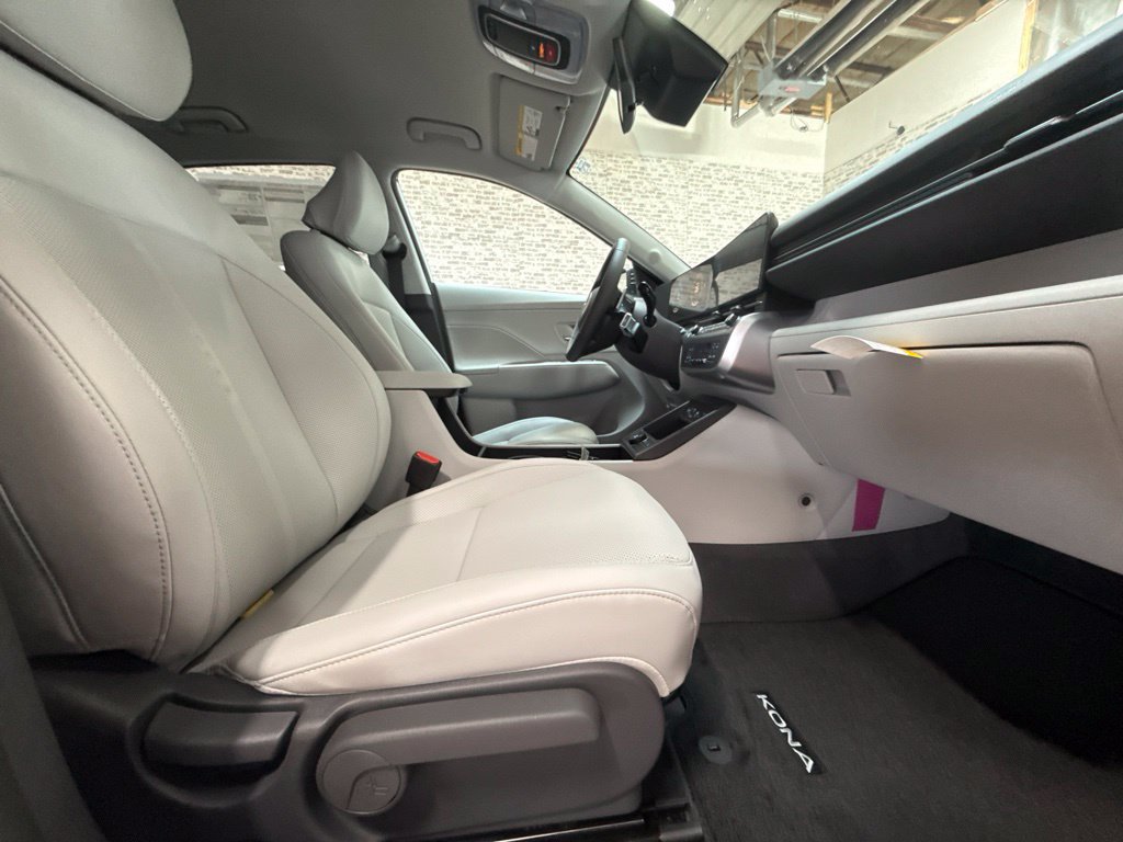 New 2027 Hyundai Kona SEL Premium FWD image 12