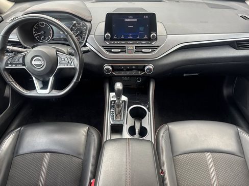 Used 2024 Nissan Altima 2.5 SR image 4