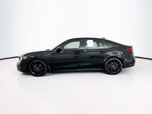 Used 2025 Honda Civic Sport image 4